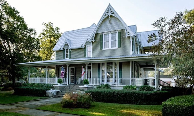 Eufaula Bed & Breakfast | Eufaula House on Barbour, the Orange Suite