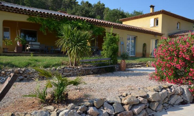 Cabasse House | Le prieuré St Loup