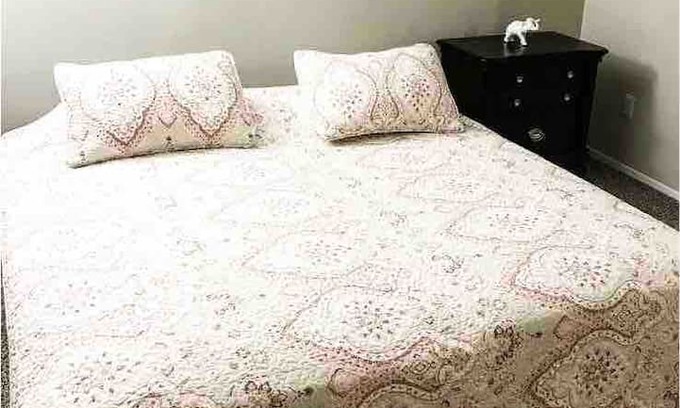 Alpharetta Apartment | Atlanta - Alpharetta - Avalon Exit 10 -400