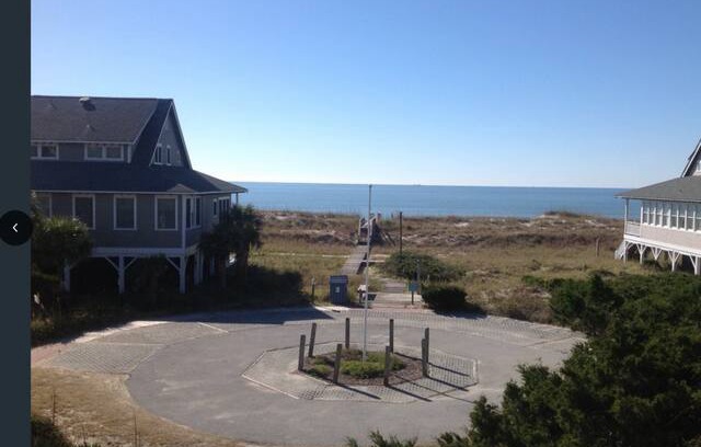 Bald Head Island House | Oceanfront on Bald Head Island - Surf’s Up