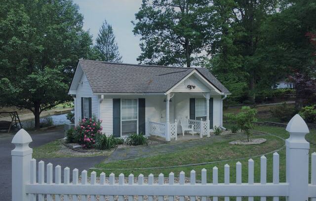 Hot Springs Cabin | Avalon Cottage on Lake Hamilton