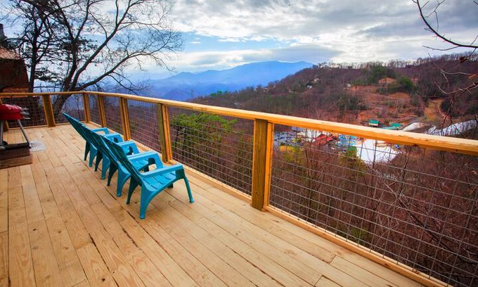 Gatlinburg Villa | Ski Run Lookout ⛰️❤️⛷ Gorgeous Smoky Mtn View 4BR