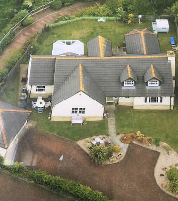Newtongrange House | Corner Cottage, Newtongrange