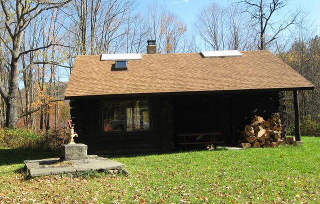 Richford Cabin | Round Top Retreat, Rustic Cabin