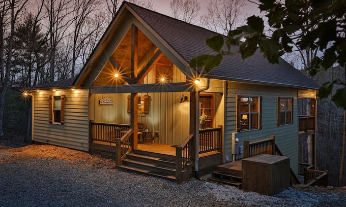 Ellijay Cabin | Turkey Creek Run | Ellijay, GA