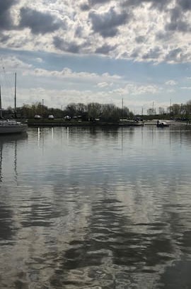 Huron House | Cottage at West Bank Marina Fisherman /Cedar Point