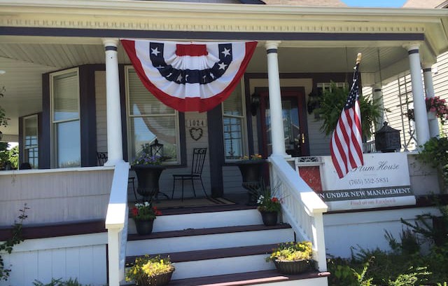 Elwood House | The Plum House, a charming bed and breakfast