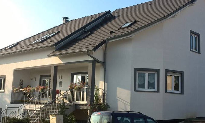 Oeting Apartment | L'Alhambra-Spacieux-confortable et calme