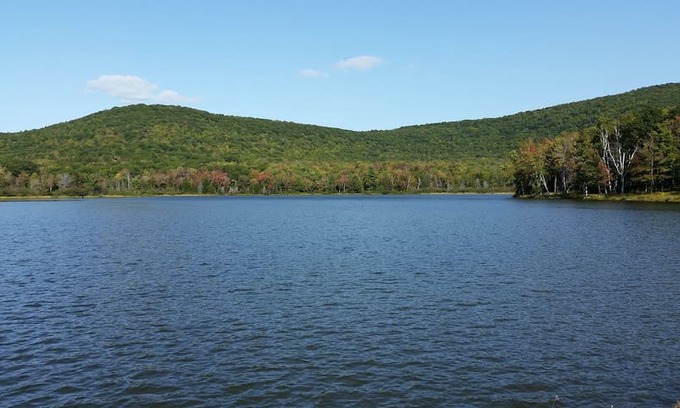 Windham House | Serendipity Lake house