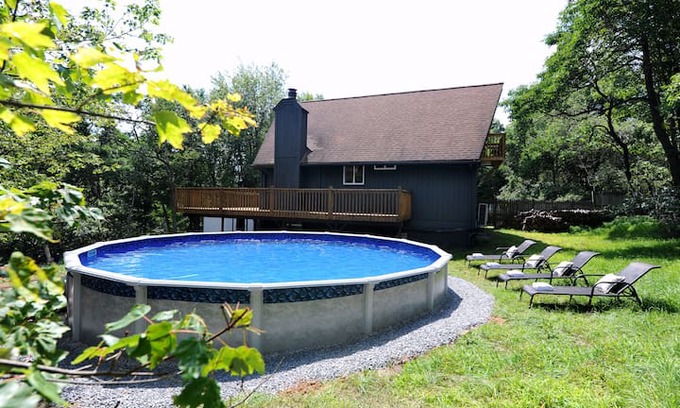 Long Pond Villa | HORIZON | CHALET