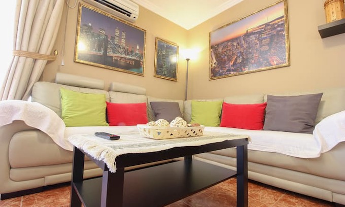 Macarena Apartment | BONITA Y CÓMODA HABITACIÓN DOBLE EN SEVILLA