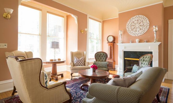 San Anselmo House | Historic Victorian in San Anselmo, Shaw House