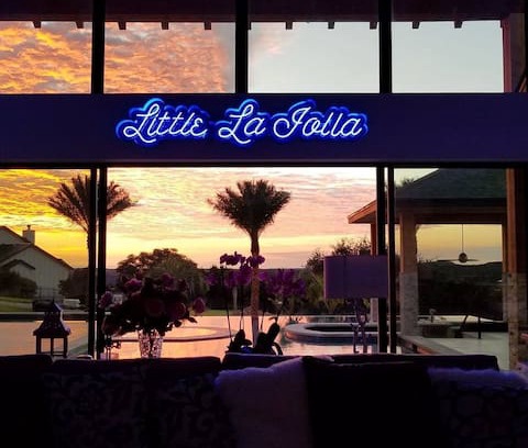 Lakeway House | Little La Jolla Resort in Austin!