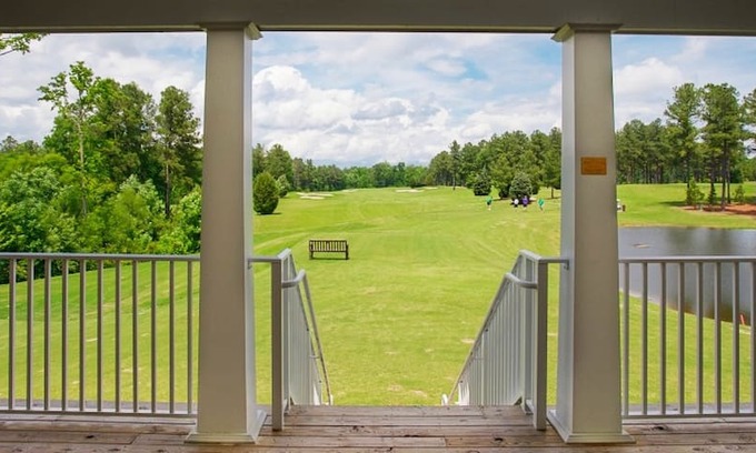 Midlothian House | Swink Lodge at Independence Golf Club