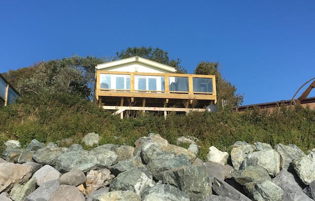 Lydstep House | Seafront at The Beach House at 248 Lydstep Haven