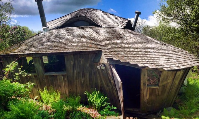 Rindge Other | Enchanting solar powered yurt in small community