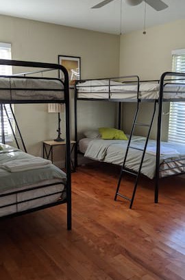 East Palo Alto House | The Hacker House near Stanford, IT giants-bunk 8