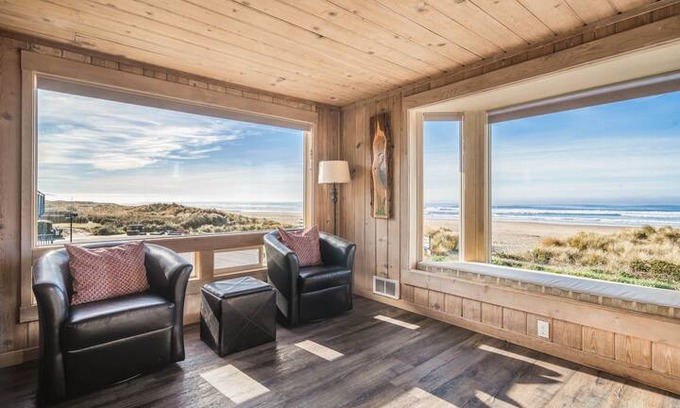 Manzanita House | Stones Throw - Oceanfront with hot tub, beach is just steps away!