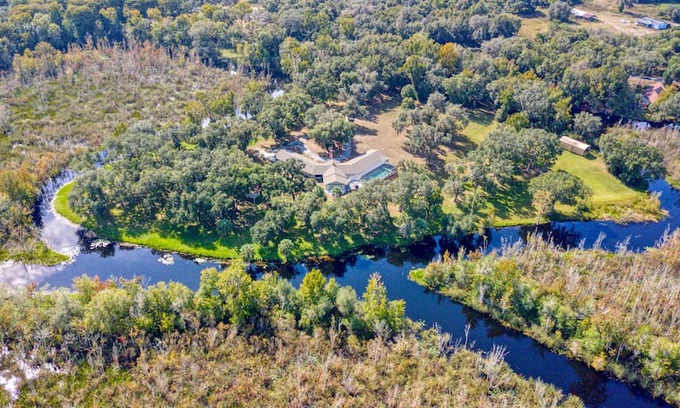 Inverness House | Private 40 Acre Waterfront Retreat on Nature Coast