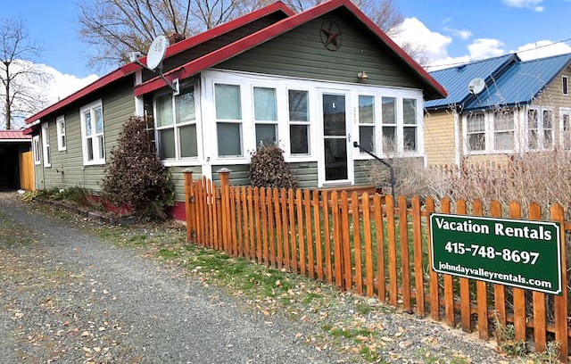 John Day House | John Day Valley Bungalow
