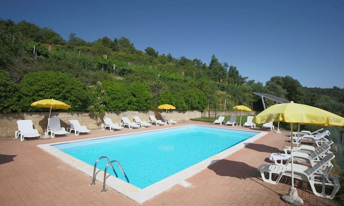 Paciano House | Cozy Farmhouse in Paciano with Private Pool