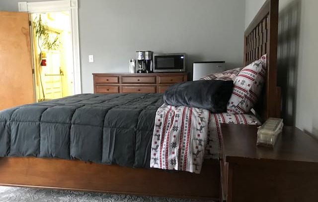 South Barre House | Travel Nurse Housing