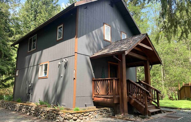 Paradise Estates Cabin | Little Creek Cabin near Mt Rainier