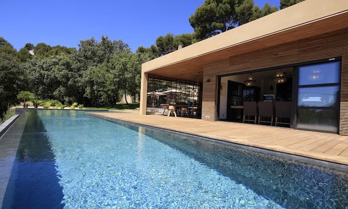 Cassis House | cassis chambre atelier