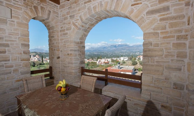 Pombia Villa | Villa Gogo in Pombia with pool