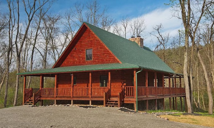 Carbon Hill Cabin | Byers Retreat next to Wayne Nat. Forest ATV trails