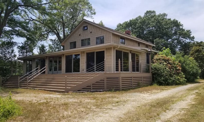 Ware House | The "Hodge Podge" on Back Creek/North River