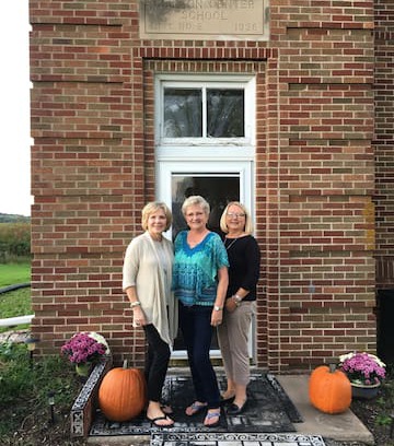 Vernon County House | Schoolhouse On The Hill