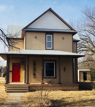 Larned House | Larned Lodge