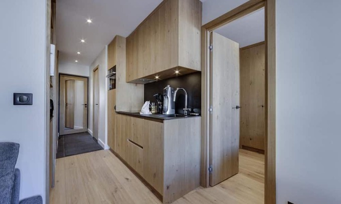 Le Cret Apartment | Wifi, 2nd floor, parking, tv, ski locker, 38m², Val d'Isère