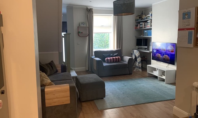 Saggart House | Beautiful 2-Bed House in Saggart