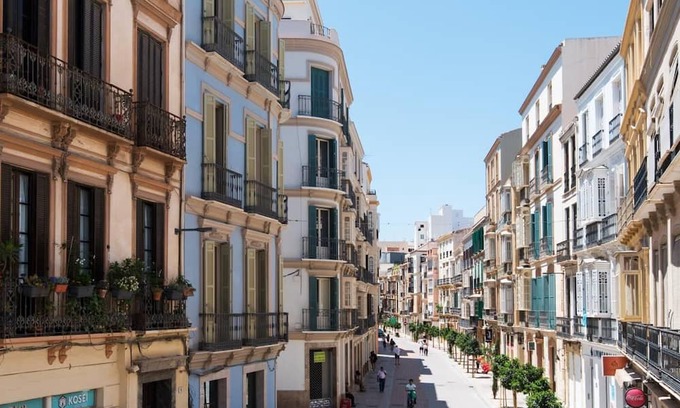 La Goleta Apartment | The Artist´s Balcony