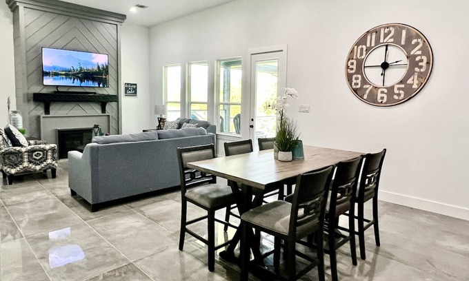 Trinity House | Lakefront property located in a private golf course community