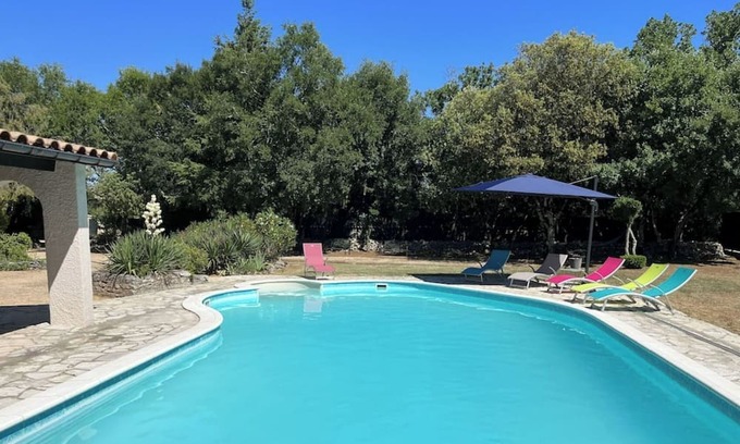 Mejannes-le-Clap House | Holiday home - 7-8 person(s) - quiet - large fenced property