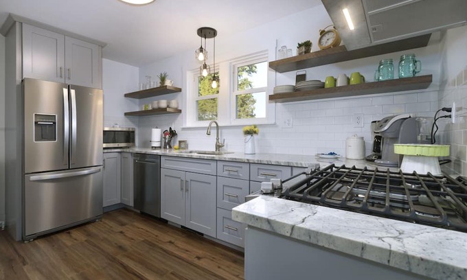 Reinholds House | Translators Cottage: Family-friendly Stay in Lancaster County