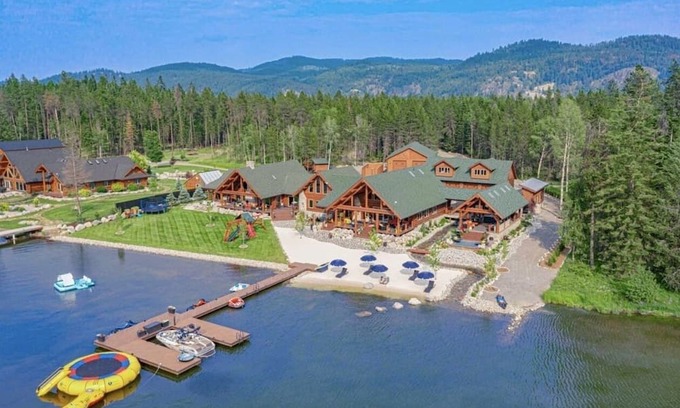 Sagle House | Bring your boat & jet ski's, Waterfront, Luxury Log Home, 46 acres sleeps 21!