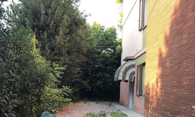 Crocetta-San Lazzaro-Modena Est Apartment | DucaleGuestHouse B&B