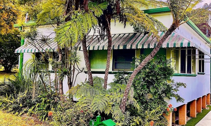 Wagstaffe Cottage | Amaroo in Wagstaffe, original 50’s coastal cottage