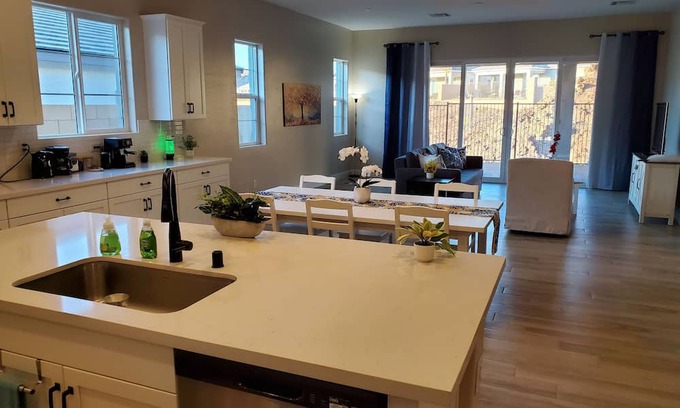 Las Vegas House | Your Perfect Home Away from Home