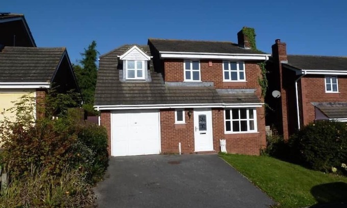 Alphington House | Veitch Gardens, Exeter