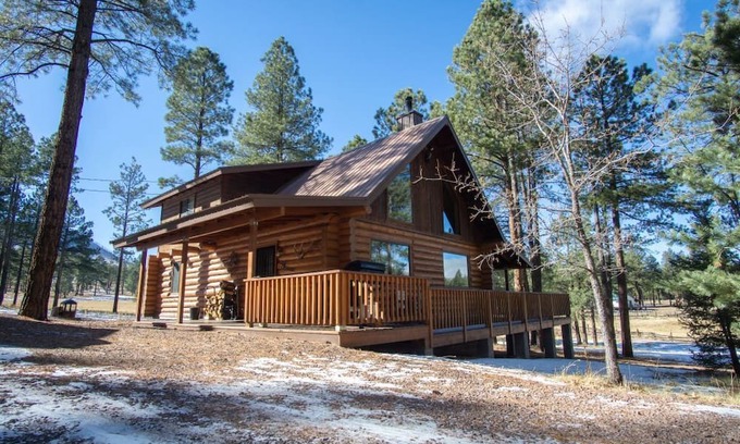 Alpine Cabin | Peaceful Majestic Mountain Cabin