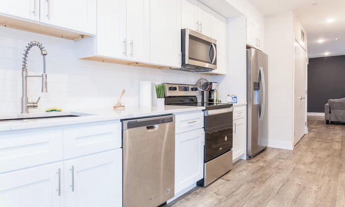 North Philadelphia East Apartment | Philly 1829 E - 2BD Apt 3