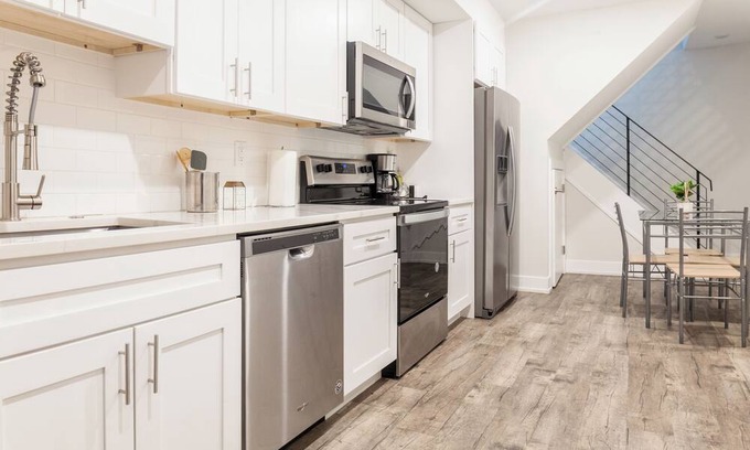 North Philadelphia East Apartment | Philly 1829 E - 2BD Apt 5