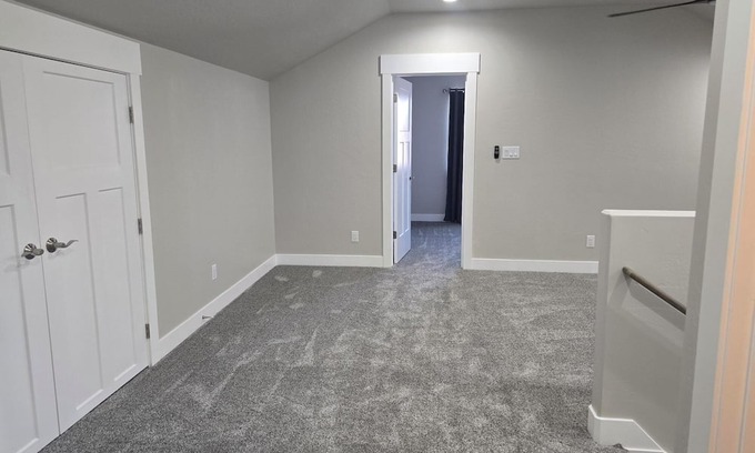 Elko House | #18 5-bedroom, 3bath, 2 garage House in terrific Elko near Walmart