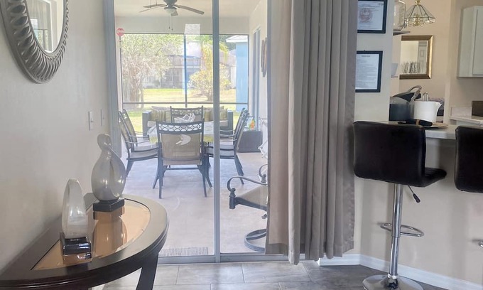 Kissimmee House | Charming 3-bedroom house with AC, fitness room, WiFi in Kissimmee