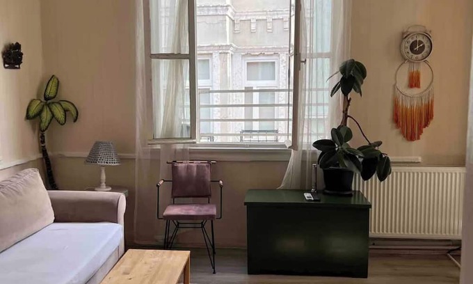 Pera House | Galata Old Town
